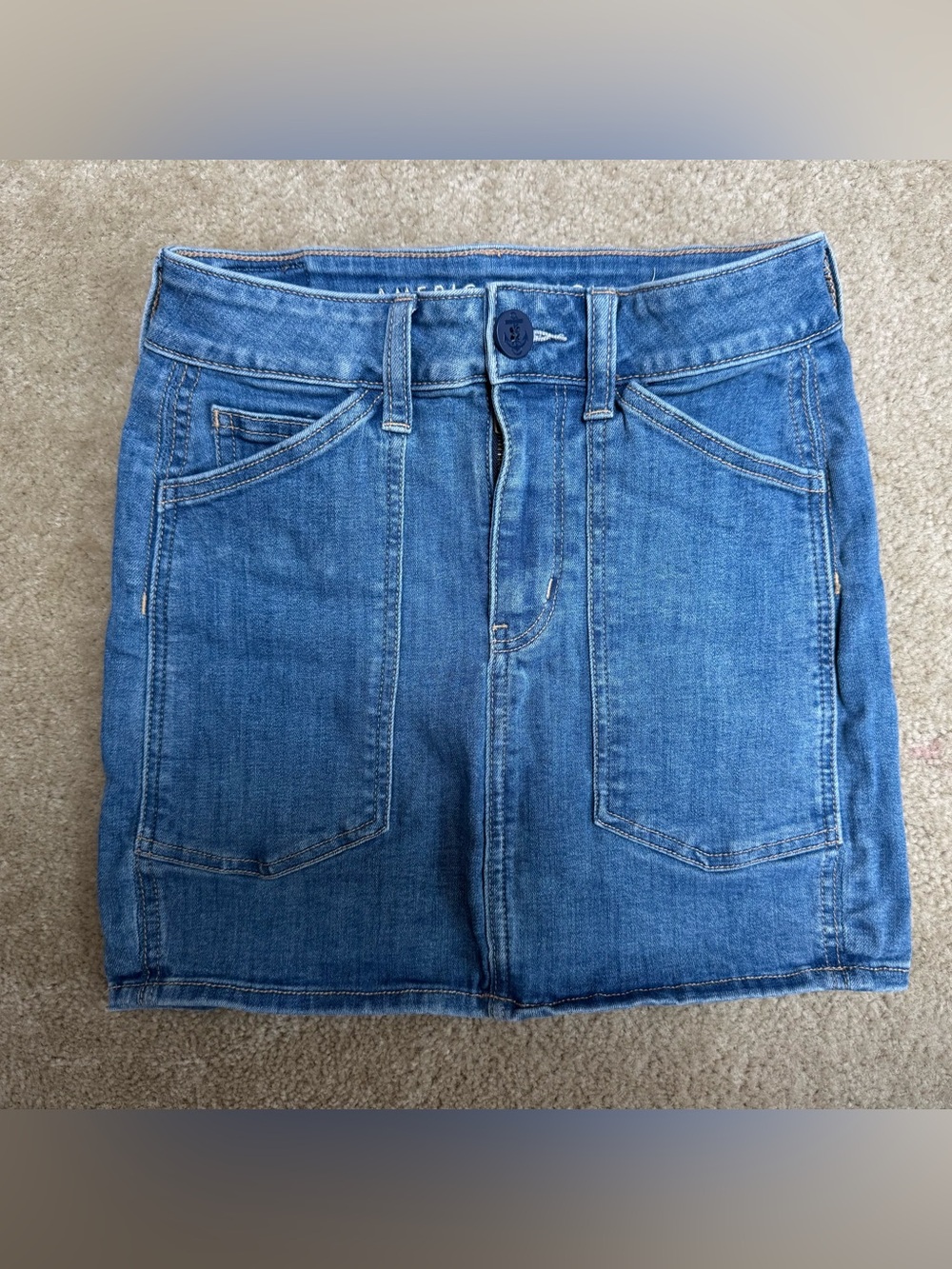 American Eagle Outfitters Sz 00 Light Blue Denim Skirt